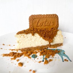 โลตัส บิสคอฟ คาราเมล ชีสเค้ก Lotus Biscoff Caramel Cheesecake