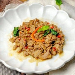 กะเพราเนื้อ