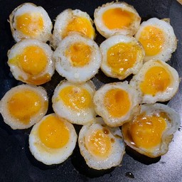 ไข่นกกระทาดาว