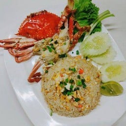 ข้าวผัดปูม้า