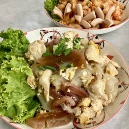 ร้านข้าวบ้านผึ้ง | Bee’s Rice House