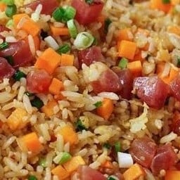 ข้าวผัดกุนเชียง