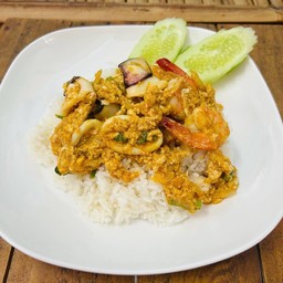 ข้าวทะเลผัดผงกะหรี่