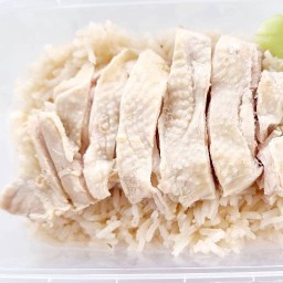 ข้าวมันไก่ นายตุ้ม หน้าเซเว่นหนองมะค่า 0998296554