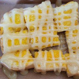 ปังปิ้งเนย+นม+น้ำตาล 1 แผ่น