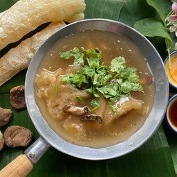 เพาะปลาล้วน น้ำแดง พิเศษ