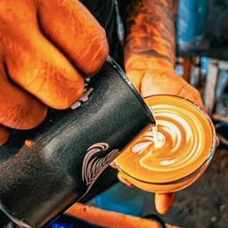 คาปูชิโน่ร้อน