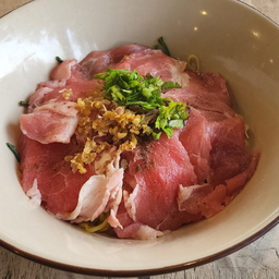 เกาเหลาเนื้อสไลด์