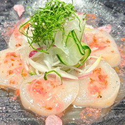 Hotate carpaccio sakura sauce