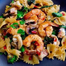 ฟาร์ฟาลเล่ กะเพราทะเล