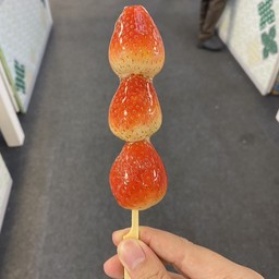 Size L สตรอเบอร์รี่ล้วน 3 ลูก