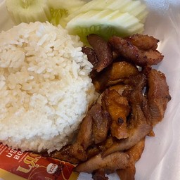 ข้าวหน้าหมูแดดเดียว