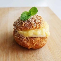 Earl Grey Lemon Cookie Choux