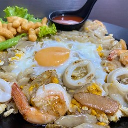 ก๋วยเตี๋ยวคั่วทะเล