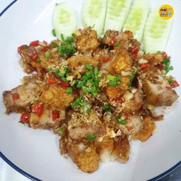 หมูกรอบคั่วพริกเกลือ (กับข้าว & กับแกล้ม