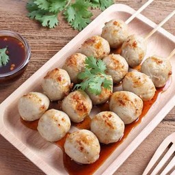 เซ็ตหมูคุ้ม แถมน้ำดื่ม 1 ขวด