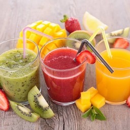 กล้วยปั่น นมสด แก้วแฟนซี