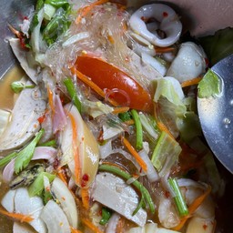 ยำวุ้นเส้นรวมมิตร