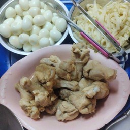 ไข่นก หรือ ไก่ หรือ เครื่องใน