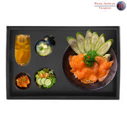ชุดข้าวหน้าแซลม่อนดิบ (Salmon Sashimi Don Set)
