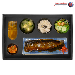 ชุดข้าวซาบะราดซอสเทริยากิ (Saba Teriyaki Don Set)
