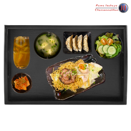 ชุดยากิราเมง+เกี๊ยวซ่า (Yakiramen+Grilled Gyoza Set)