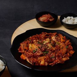 KIMCHI SAMGYUBSAL
