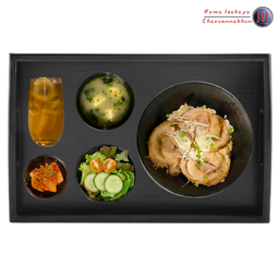 ชุดข้าวหน้าหมูชาชู (Cha Shu Don Set)