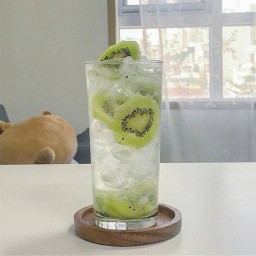 Kiwi Soda