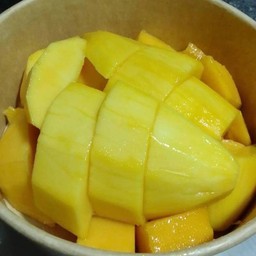 มะม่วงปลอกพร้อมทาน