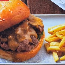 BU - 1 Burger Beef Slied Truffles Sauce / เบอร์เกอร์เนื้อ สไลด์ซอสทรัฟเฟิล
