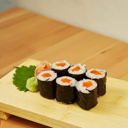 Salmon Maki /เเซลมอลมากิ
