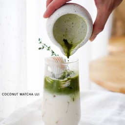 Coconut matcha uji
