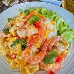 ข้าวไข่ขยี้กุ้ง