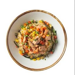 ข้าวผัดแซลม่อน Salmon Fried Rice