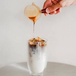 ลาเต้เย็น