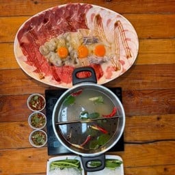 เสกลาบอุบล สาขาเมืองชลบุรี เสกลาบอุบล สาขาเมืองชลบุรี