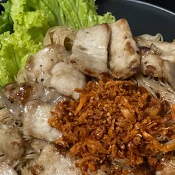 CHIC CHICK หมี่ไก่ฉีก