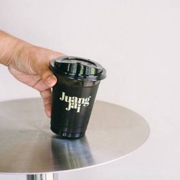 อเมริกาโน่เย็น