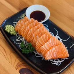 Salmon Sashimi 10pcs