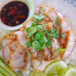 เจ๊เล็ก บ้านโพธิ์