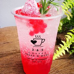 Strawberry soda