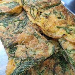 ชุดไข่ชะอมน้ำพริกกะปิ