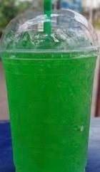 น้ำเขียว แก้วโอ่ง