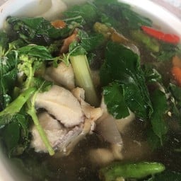 ต้มยำไก่บ้าน