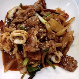 ทะเลผัดพริกเผา