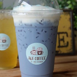 ชาอัญชันนมสด