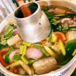 ต้มยำรวมมิตร