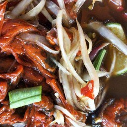 ตำหอยดอง