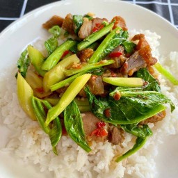 มีข้าว มีเตี๋ยว